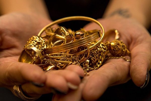 GOLD PLEDGING GOLD PLEDGING
